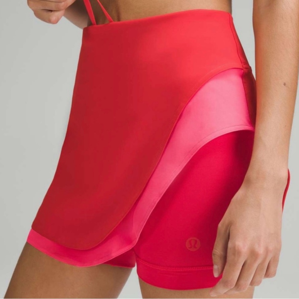 Lululemon - Picture 4 of 10